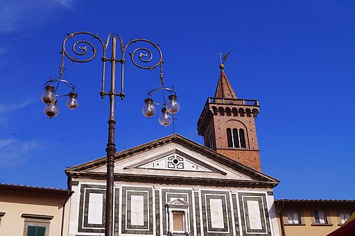 Dettaglio del Duomo e della Collegiata di S. Andrea, Empoli, Toscana, Italia 01