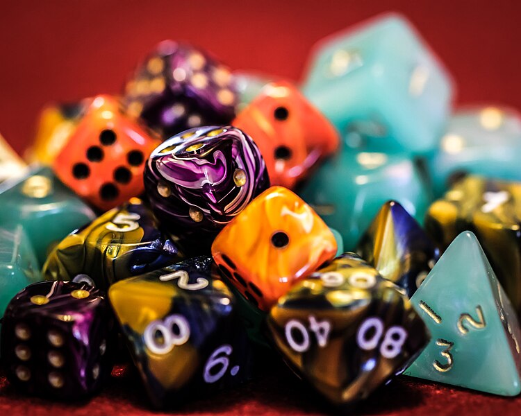 File:Dice (46436464).jpeg