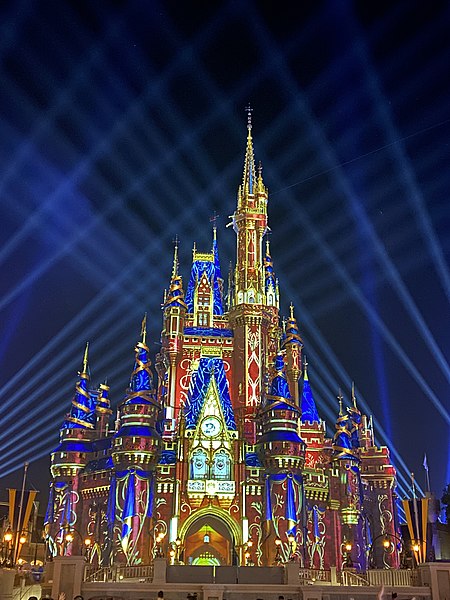 File:Disney Castle at Magic Kingdom.jpg