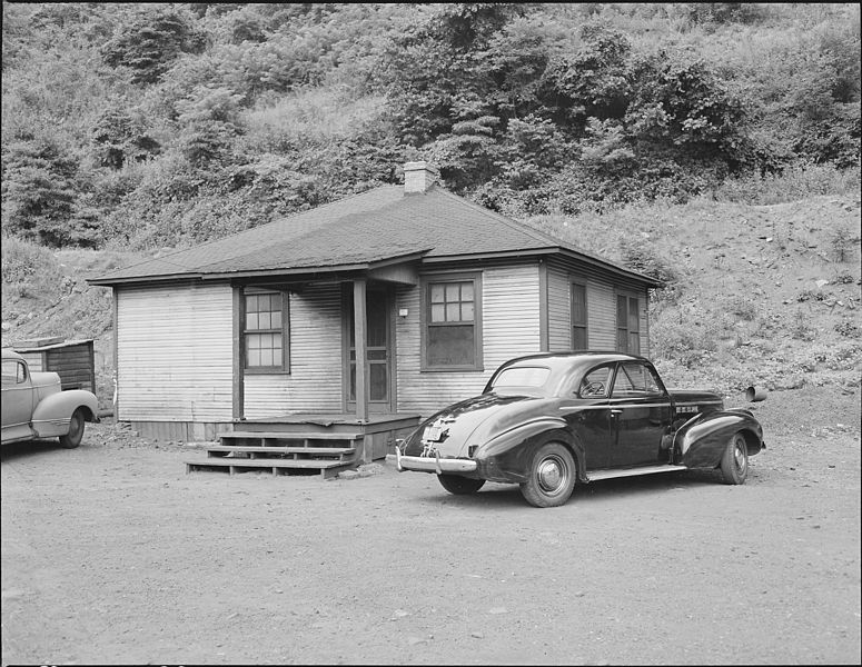 File:Dispensary at the mine and doctor's automobile. Kingston Pocahontas Coal Company, Exeter Mine, Welch, McDowell... - NARA - 540689.jpg