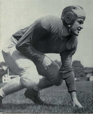 <span class="mw-page-title-main">Dominic Tomasi</span> American football player and coach (1928–1986)