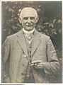 Sanitätsrat Dr. Karl Kausch geb. 10.11.1866 in Pasewalk und gest. 11.12.1933 in Feldberg.