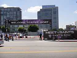E3 2011 - free parking and car washes courtesy of Saints Row The Third (5822102021).jpg