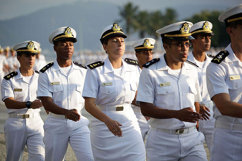 File:Escola Naval realiza “Media Day” com as novas aspirantes (13610233253).jpg