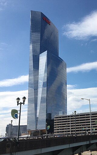 Fortune Salaire Mensuel de Fmc Tower At Cira Centre South Combien gagne t il d argent ? 1 140 000,00 euros mensuels