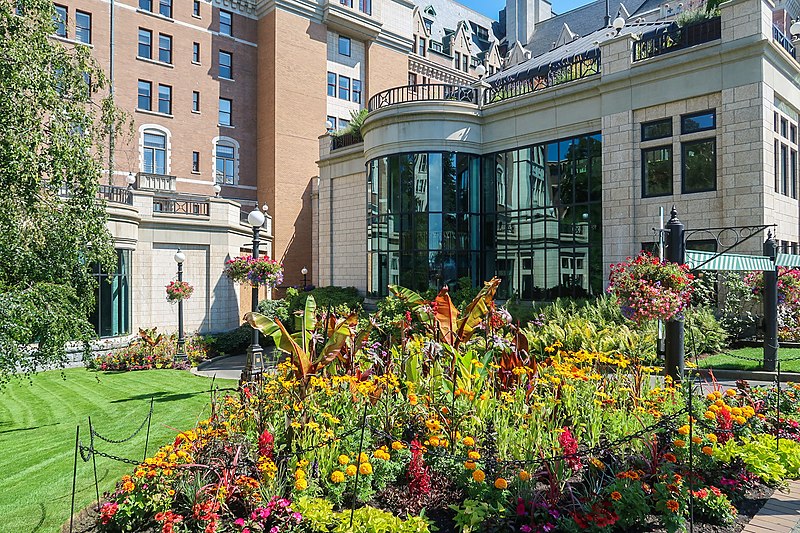 File:Fairmont Empress Honey Bee Garden & Apiary 2018.jpg