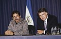 Felipe González comparece en rueda de prensa con el presidente de Nicaragua. Pool Moncloa. 26 de abril de 1989.jpeg