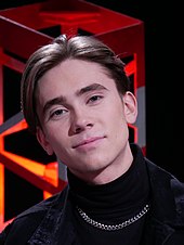 Felix Sandman, who plays Jonas, has already starred in another Netflix original series, Quicksand Felix Sandman.melodifestivalen2018.18d874.1500330.jpg