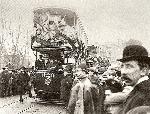 The first electric tram on Kingston Bridge, 1906