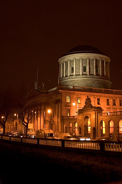 File:Four Courts, Dublin.jpg