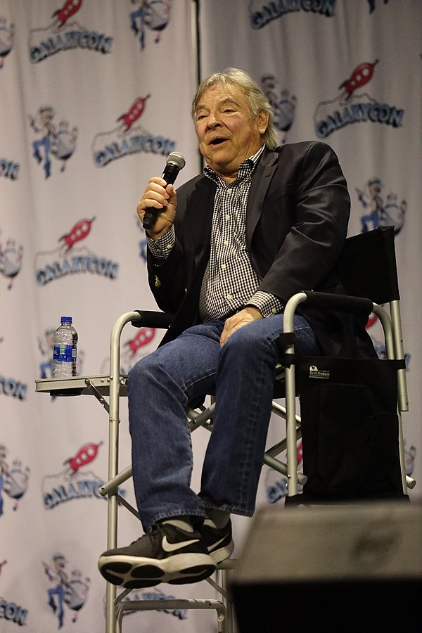 Welker at GalaxyCon 2020