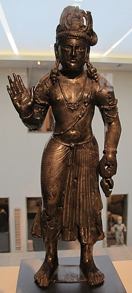File:Gandhara, bodhisattva avalokitesvara, bronzo, III sec.JPG