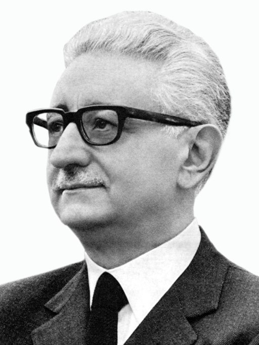 Giovanni Leone Official