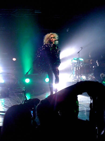 File:Goldfrapp, Teatro la Cúpula 1.jpg