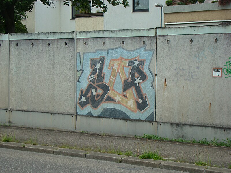 File:HNX-Graffiti-2015-763.JPG
