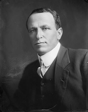 Harry Atmore, 1911.jpg