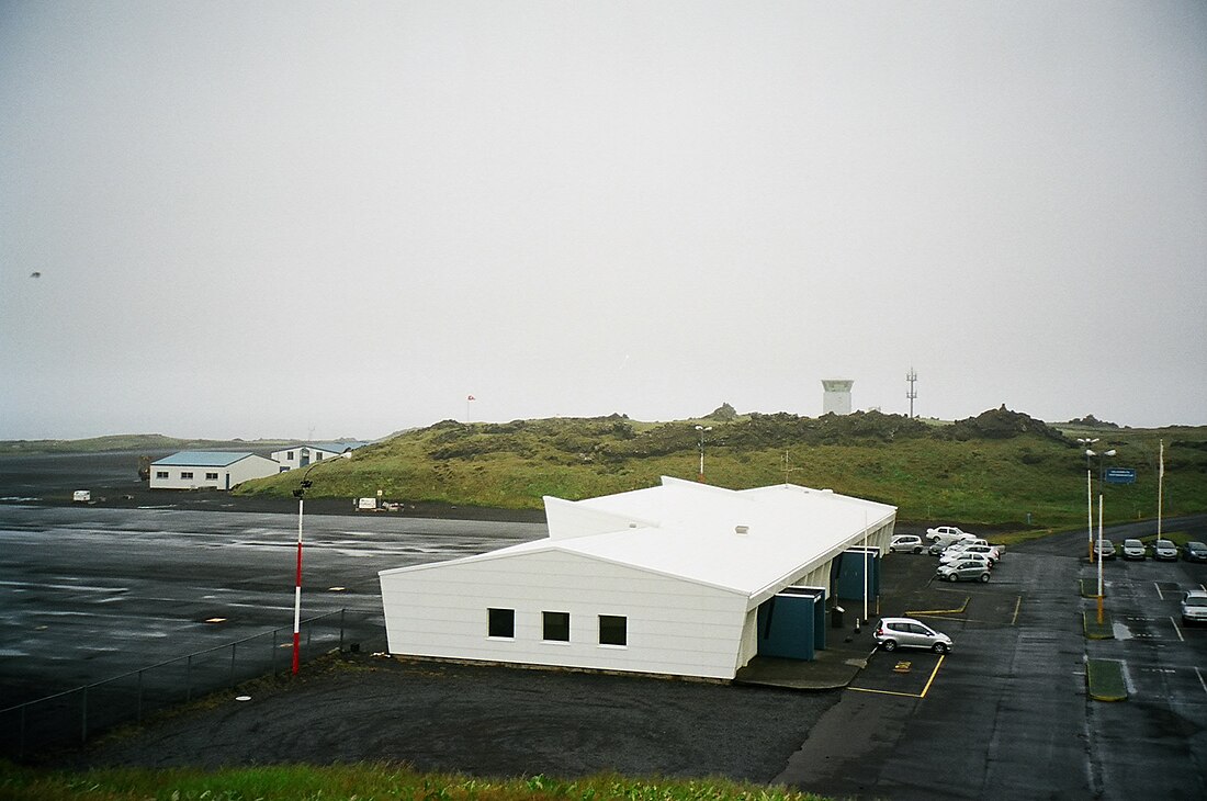 File:Heimaey airport.jpg