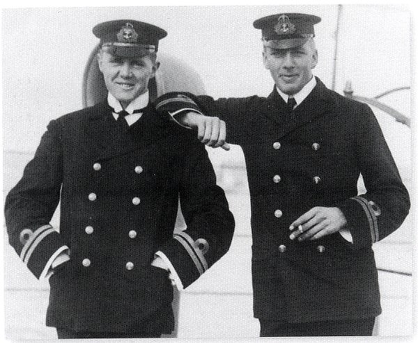 Noel Laurence (right), commander of E1, with Max Horton (left), commander of E9, in the Baltic