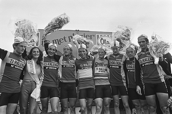 1979 Tour of the Netherlands, left to right: Leo van Vliet, Rondemiss, Aad van de Hoek, Gerrie Knetemann, Henk Lubberding, Jan Raas, Bert Oosterbosch,