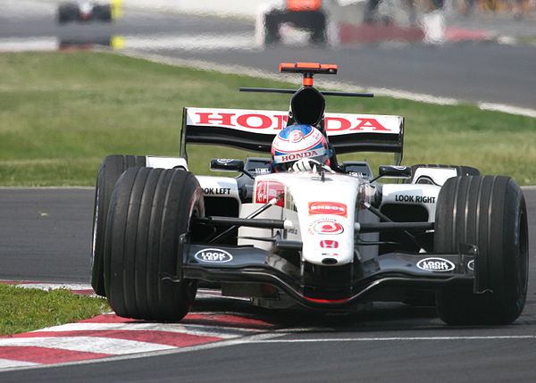 Jenson Button took pole position in qualifying for the BAR team.