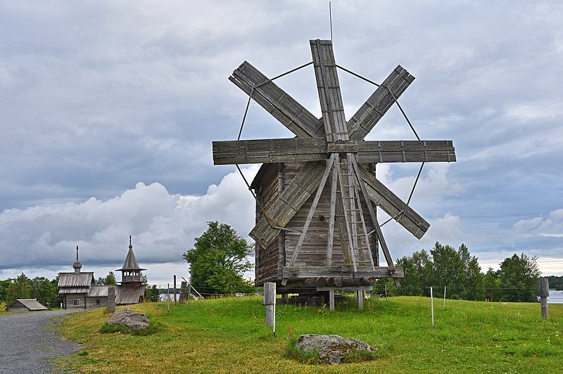 File:Kizhi WindmillVolkostrov 007 8504.jpg