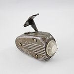 Mechanically powered flashlight - Wikipedia