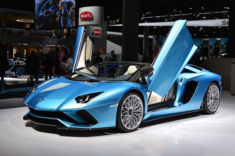 File:Lamborghini 2017 Aventador S Roadster.jpg