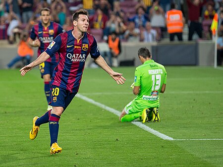 Tập_tin:Leo_Messi_v_Granada_2014.jpg