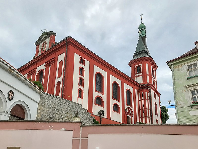 File:Loket kostel sv. Václava 2.jpg