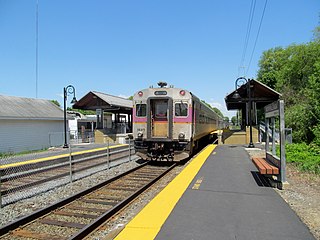 <span class="mw-page-title-main">Lowell Line</span> MBTA Commuter Rail line