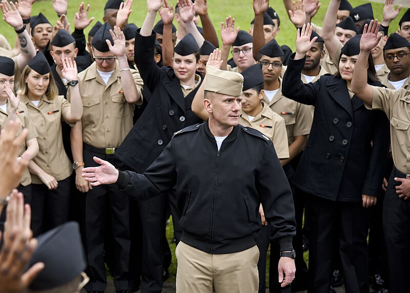 File:Master Chief Petty Officer speaks to Sailors during an all-hands call. (33743738463).jpg