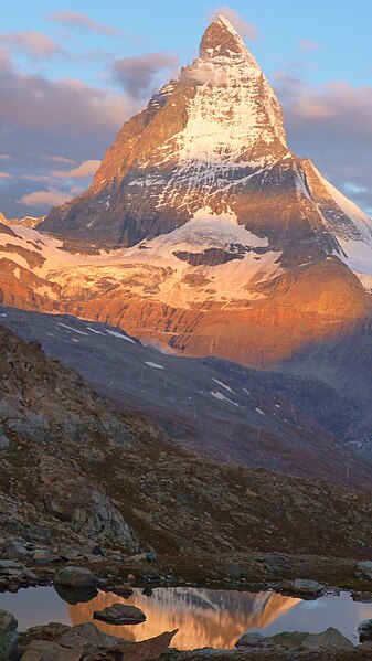 File:Matterhorn 54.jpg