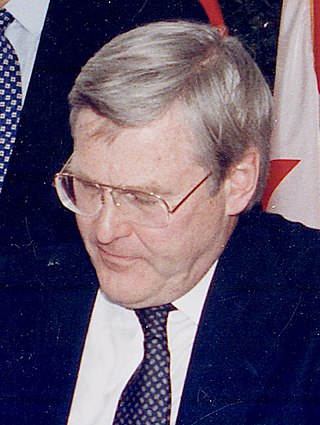 <span class="mw-page-title-main">Michael Wilson (Canadian politician)</span> Canadian politician (1937–2019)