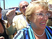 Michelle Bachelet visiting Pichilemu, to inaugurate Ross Cultural Centre 2.jpg