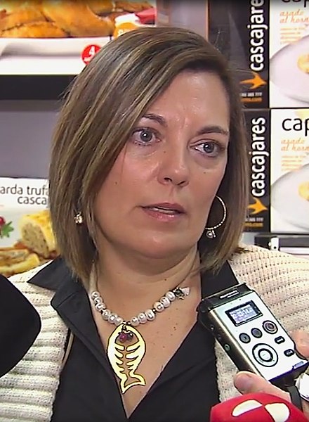 File:Milagros Marcos 2018 (cropped).jpeg