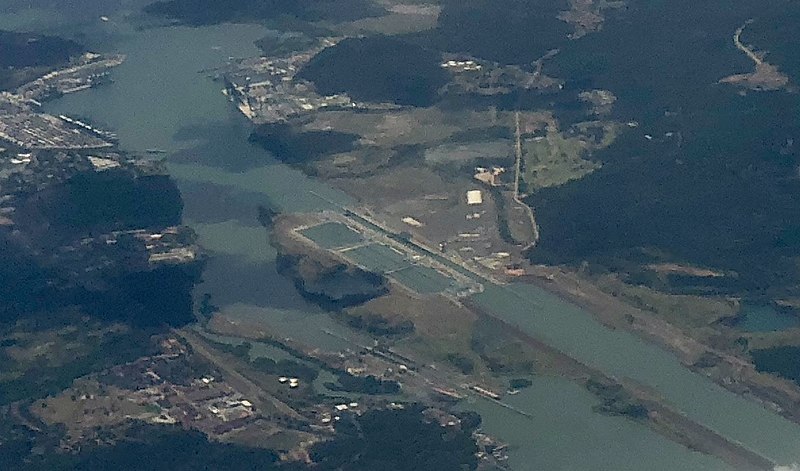 File:Miraflores locks from air.agr.jpg