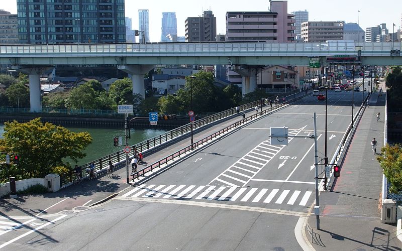 File:Miyakojima-Bashi Bridge in 201409.JPG