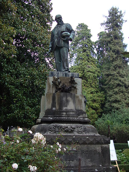 File:Monumento ad Alessandro Rossi (Schio, Giardino Jacquard).JPG