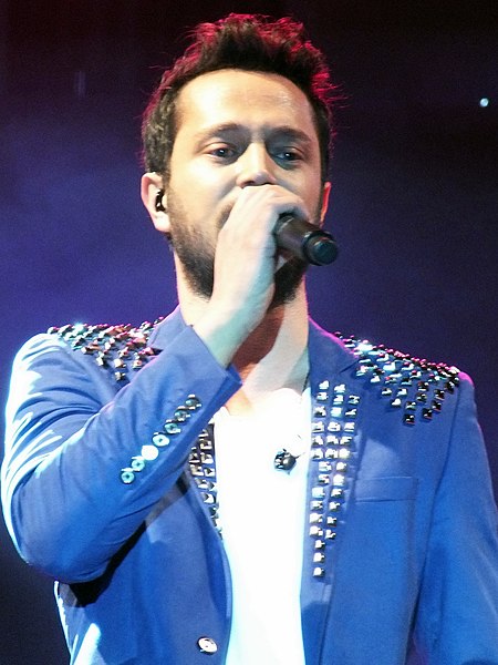 File:Murat Boz, 2012 (8) - Cropped.JPG