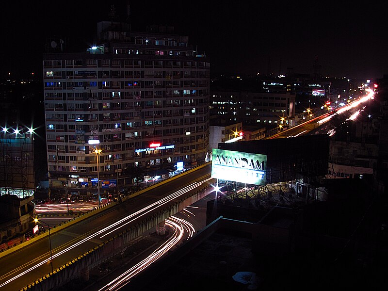 File:Night at Sitabuldi Nagpur.jpg