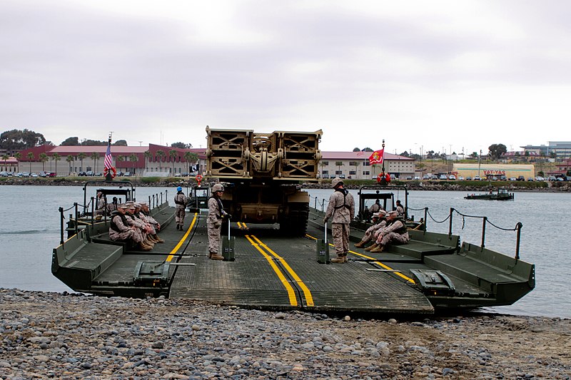 File:No river wide enough, Marines demonstrate bridging capabilities 130516-M-PC317-020.jpg