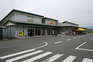 Ōizumi Station (Mie) railway station in Tōin, Mie, Mie prefecture, Japan