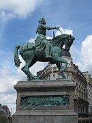 La statue de Jeanne d'Arc sur la place du Martroi