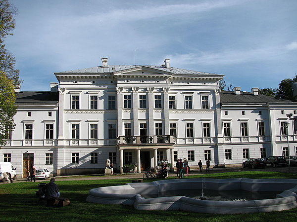 Jedlinka Palace