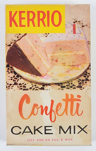 <span class="mw-page-title-main">Confetti cake</span> Cake with rainbow sprinkles