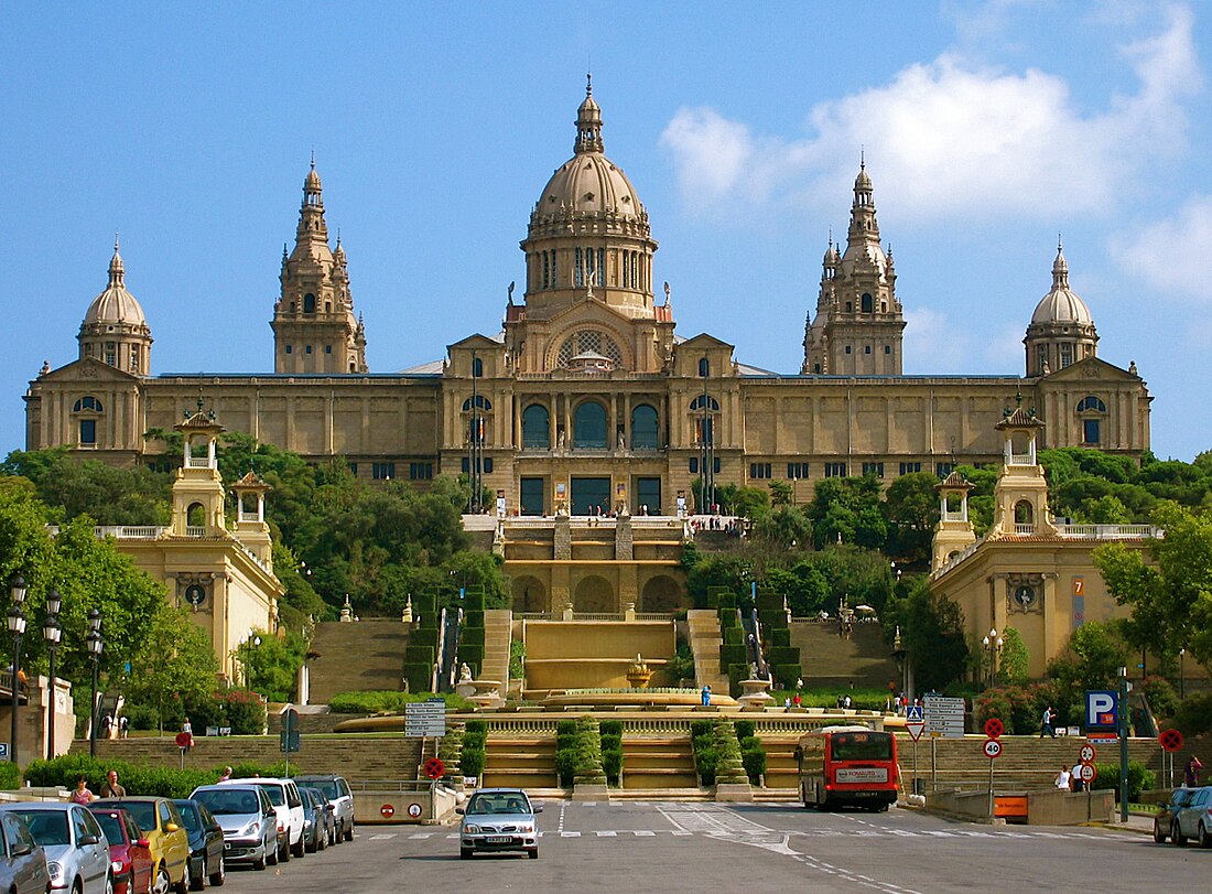 File:Palau Nacional.jpg