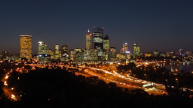 640px-Perth_night_skyline.jpg