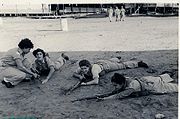 Mulheres soldados israelenses em treinamento, 1953–1954