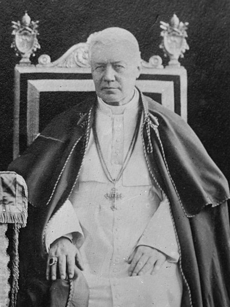 File:Pope Pius X (LCCN2014686818 - cropped).jpg