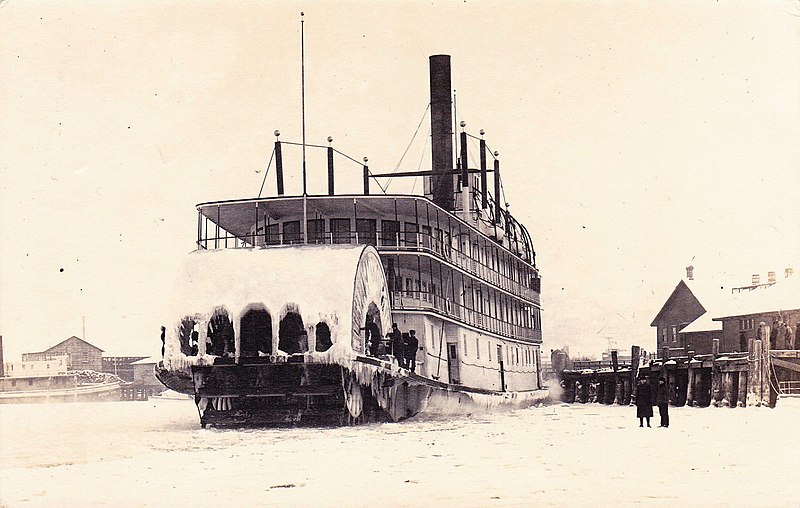 File:Postcard SS Sicamous on Ice, 1915-16 (14075540332).jpg